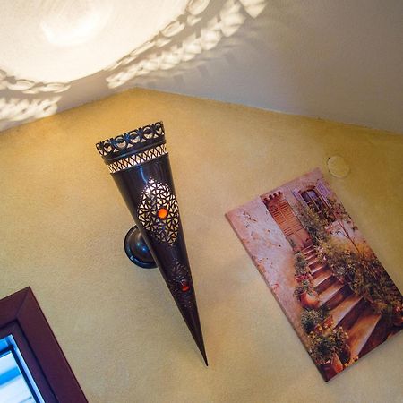 Apartments And Rooms Villa Sulejman โมสตาร์ ภายนอก รูปภาพ
