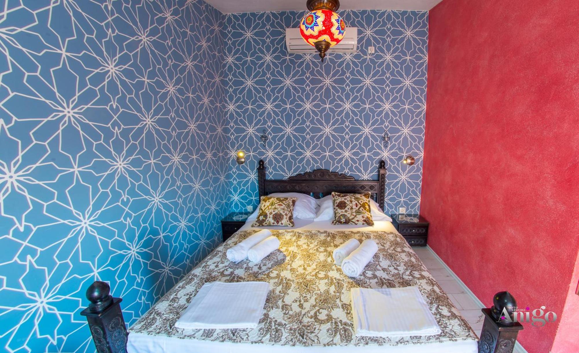 Apartments And Rooms Villa Sulejman โมสตาร์ ภายนอก รูปภาพ
