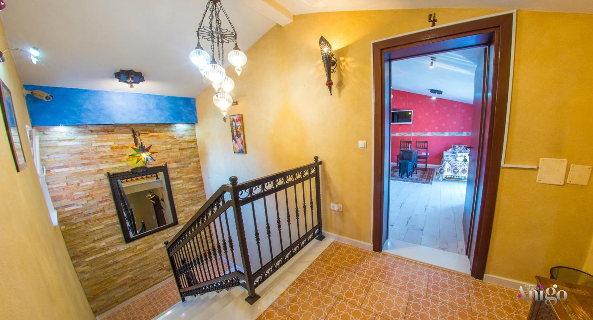 Apartments And Rooms Villa Sulejman โมสตาร์ ภายนอก รูปภาพ