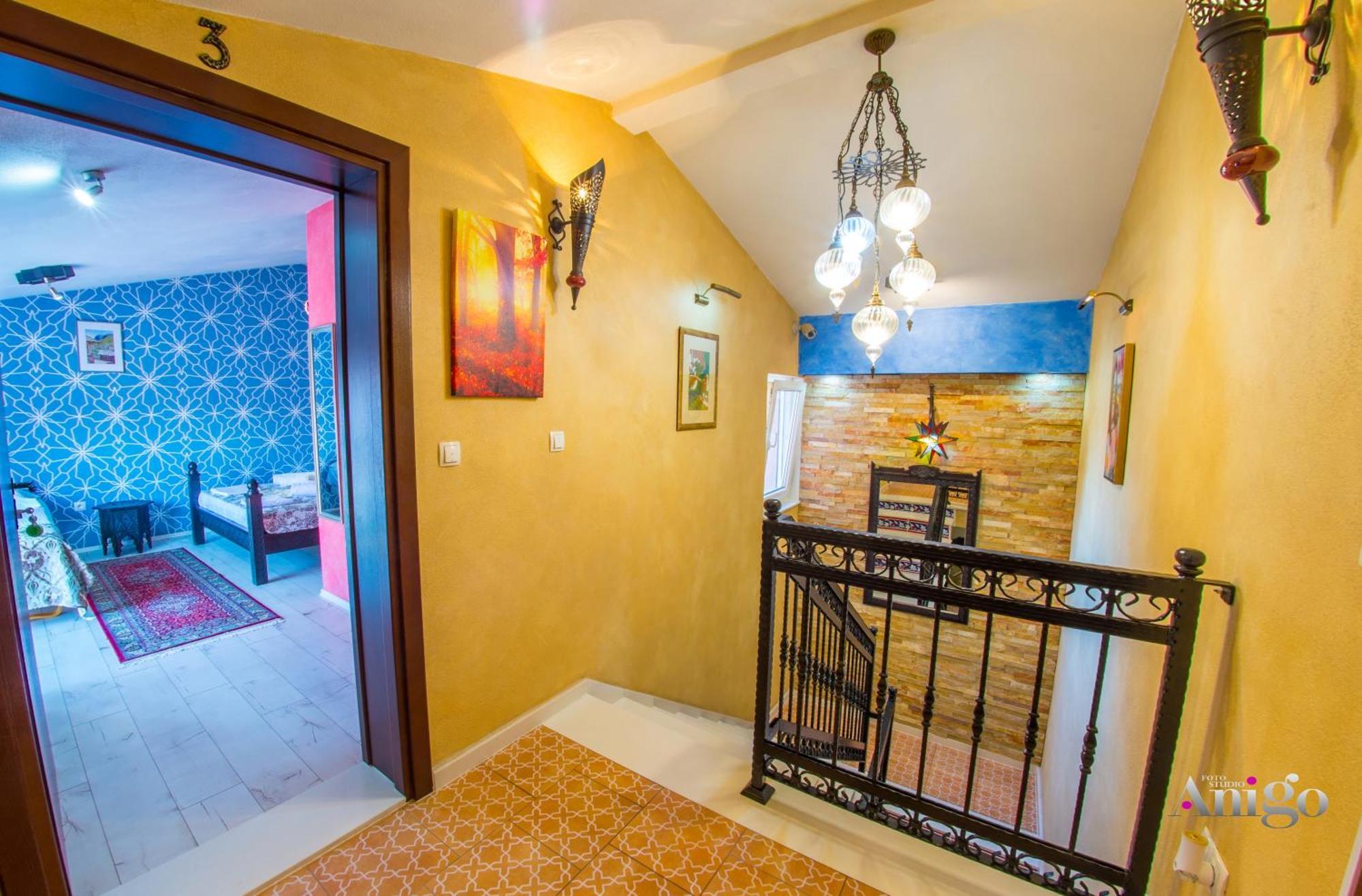 Apartments And Rooms Villa Sulejman โมสตาร์ ภายนอก รูปภาพ