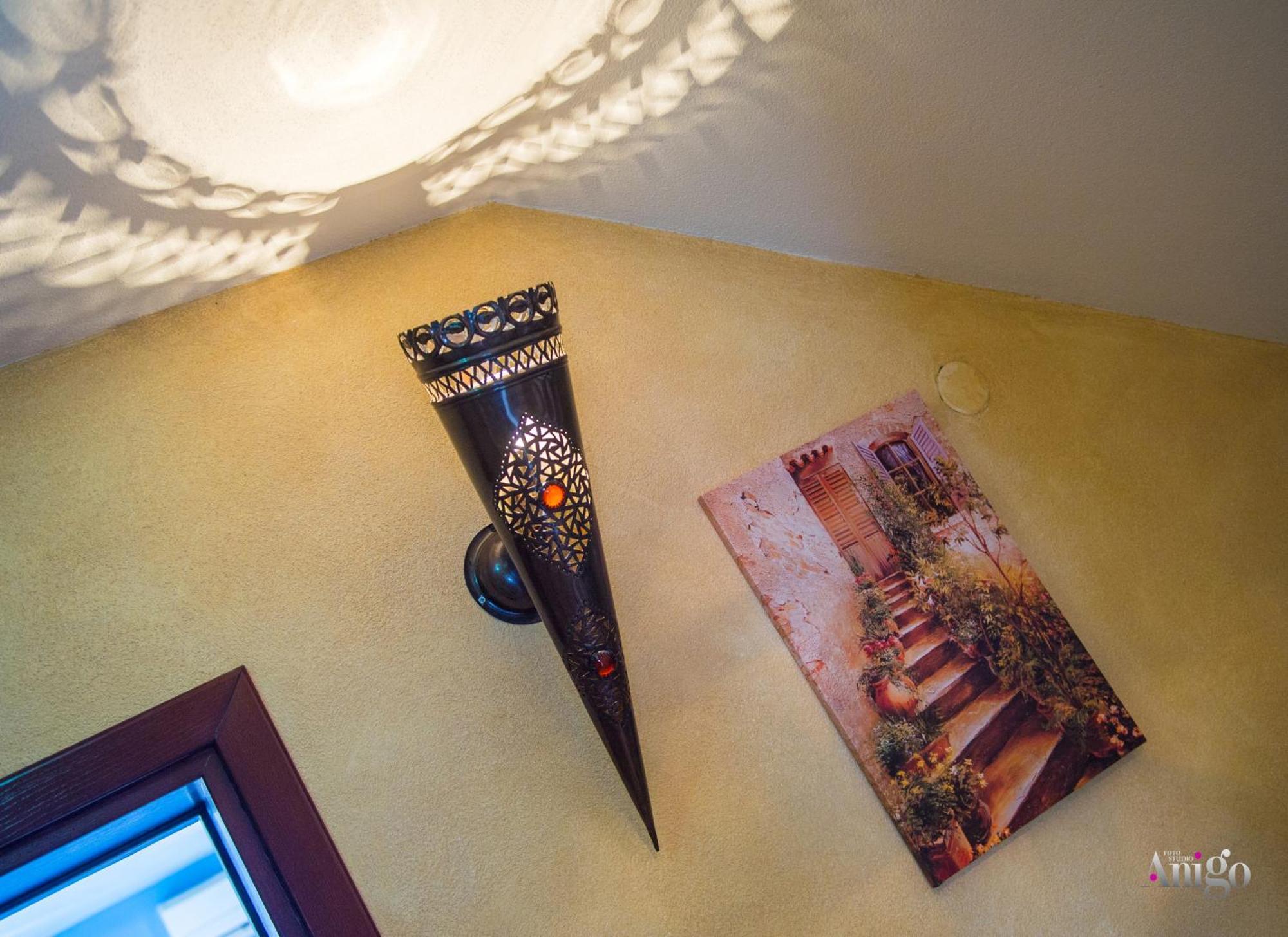 Apartments And Rooms Villa Sulejman โมสตาร์ ภายนอก รูปภาพ